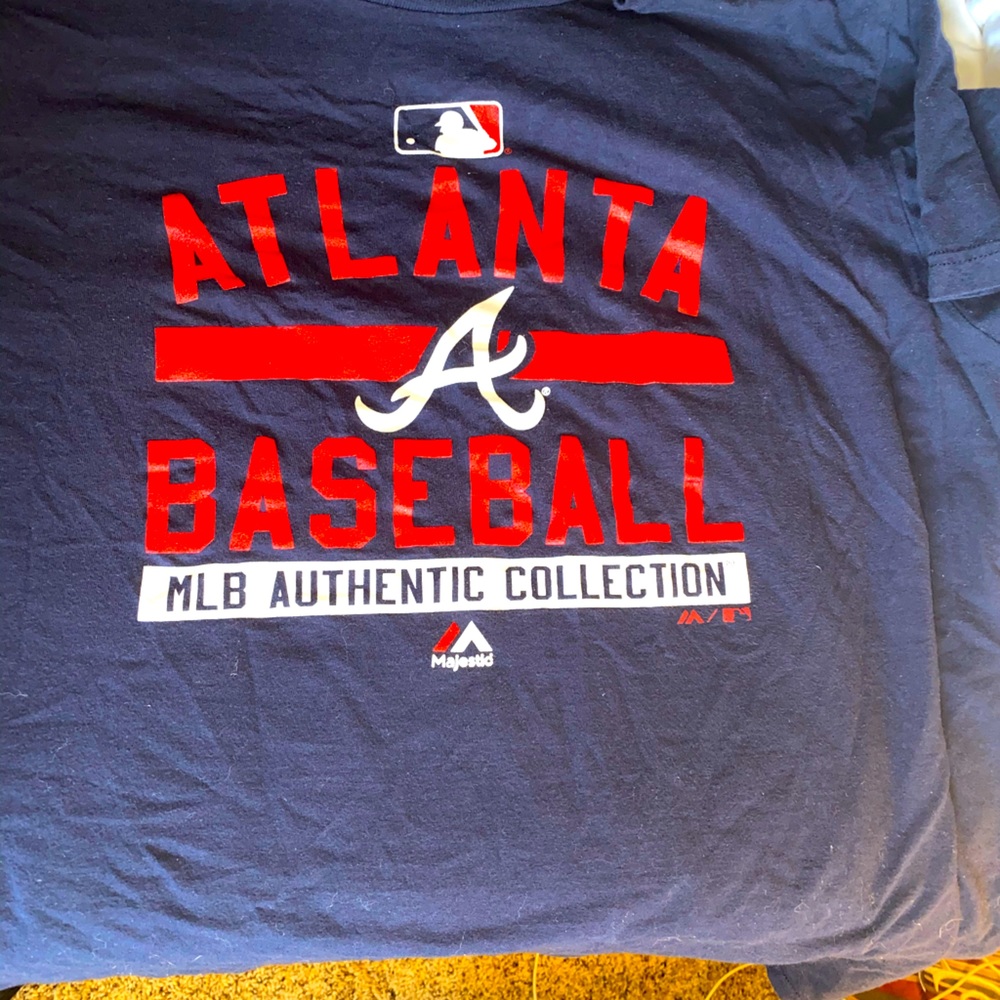 Braves t shirt